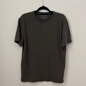 Banana Republic Men's Dark Green Short Sleeve Tee